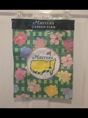 Masters 2026 NWT Green Floral Garden Flag with Yellow Logo